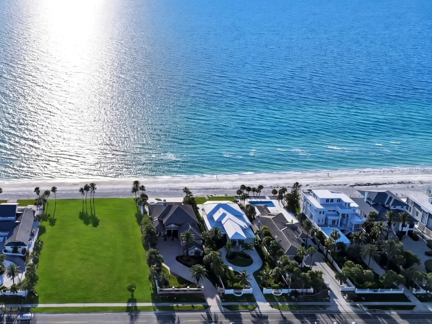 Waterfront Listing Specialist Tampa Bay Florida, Liane Jamason